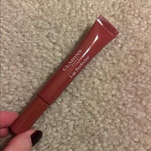 Clarins Lip Perfector in shade 17